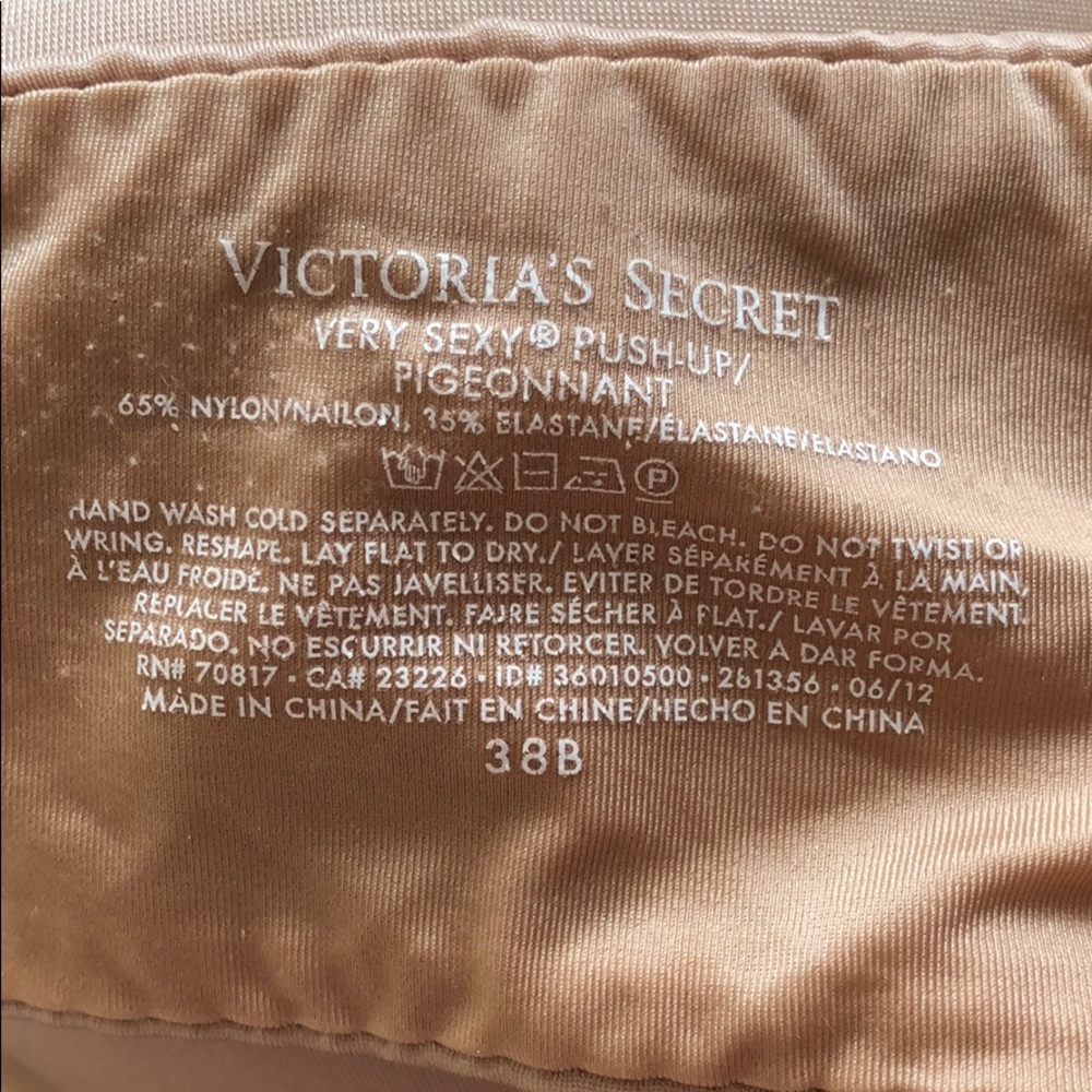 Bras - Picture 5 of 5